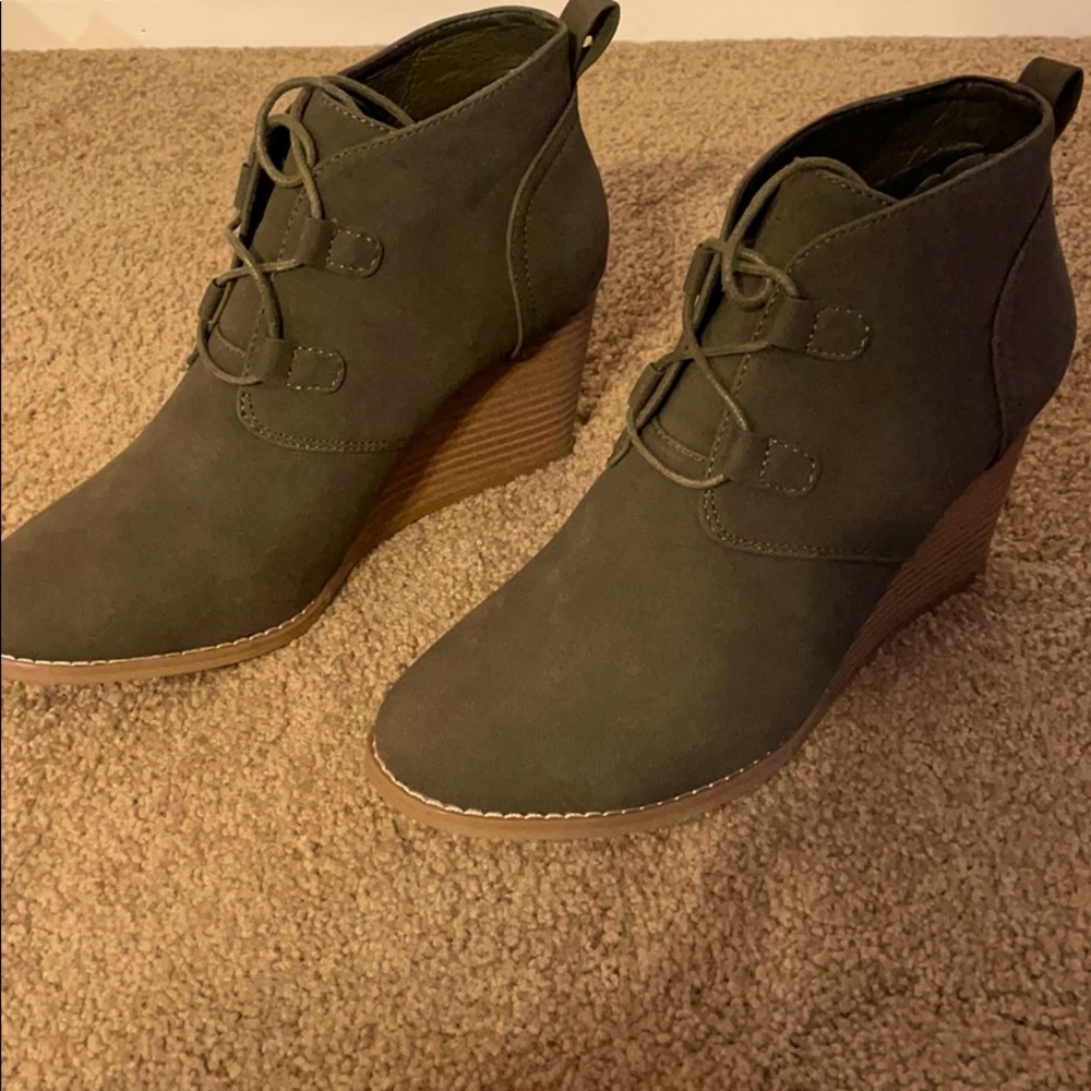 Nautica heel boot